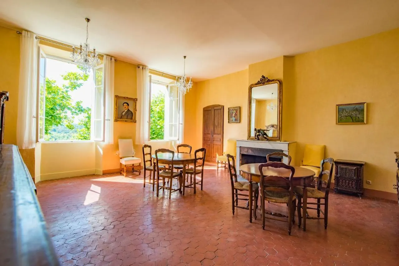 Location Prestige 450 M2 Dans Chateau En Provence Villa Brue-Auriac